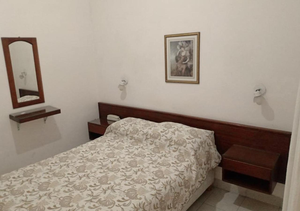 Nuevo Hotel Bristol Santiago del Estero Kültér fotó