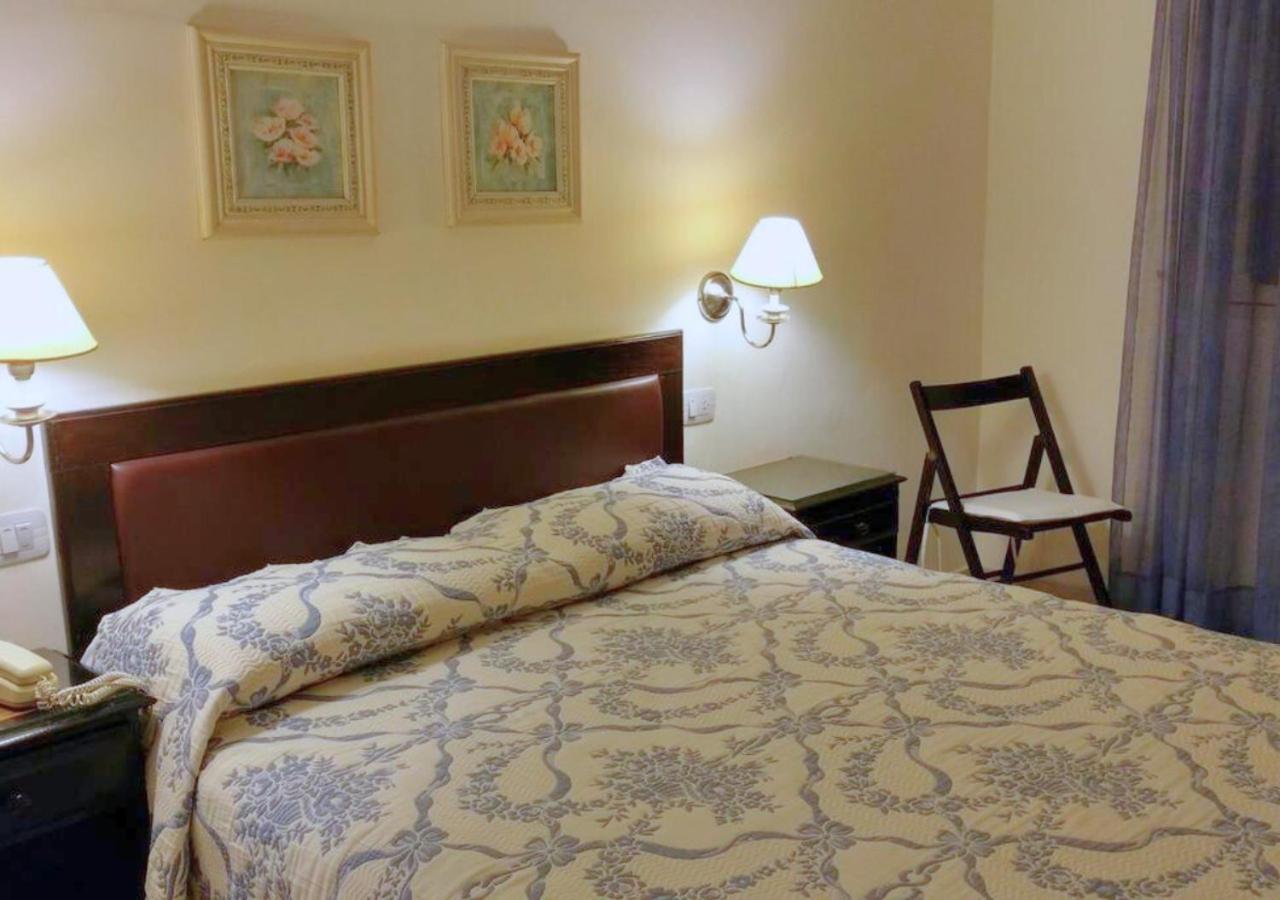Nuevo Hotel Bristol Santiago del Estero Kültér fotó